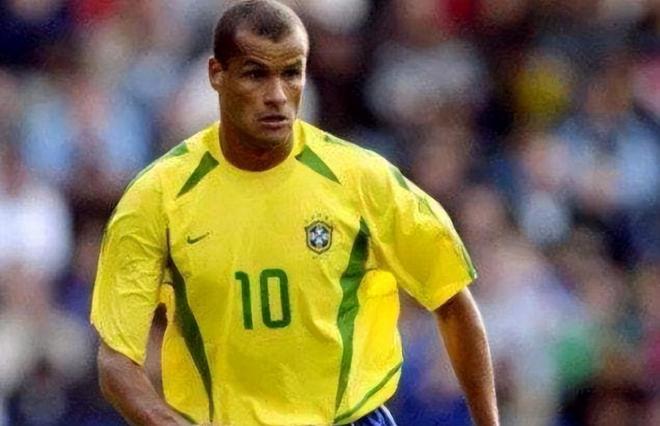 超过25分 超过25分